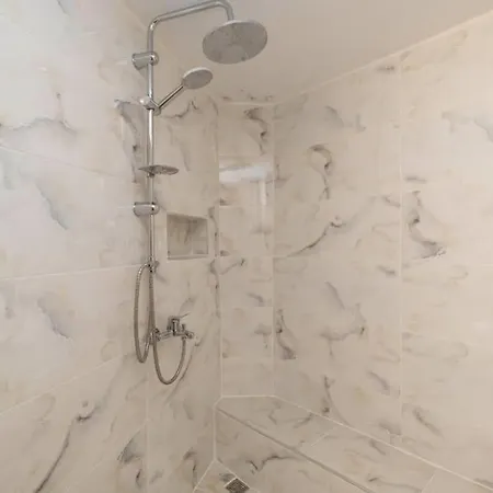 Apartment Big Historical Flat In Galata *