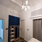Big Historical Flat In Galata *