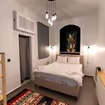 Appartamento Big Historical Flat In Galata Provincia di Istanbul