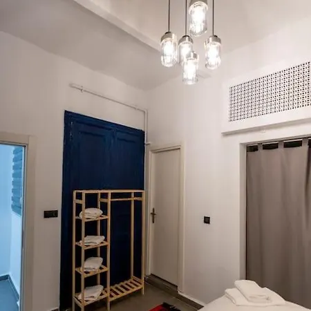 Big Historical Flat In Galata *
